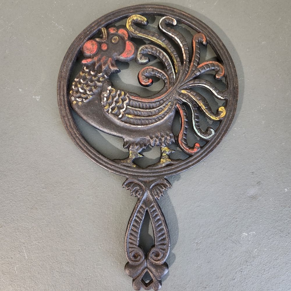 Vintage Hand Painted Rooster Cast Iron Trivet Hot Plate